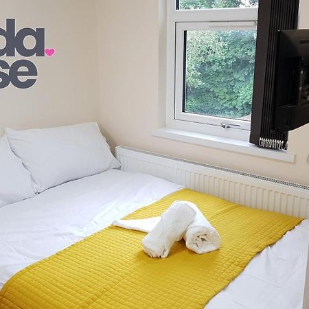 Kunda House Bournbrook Hotel Бирмингам Екстериор снимка