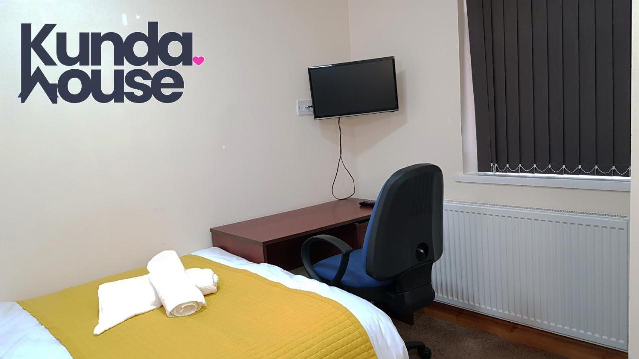 Kunda House Bournbrook Hotel Бирмингам Екстериор снимка