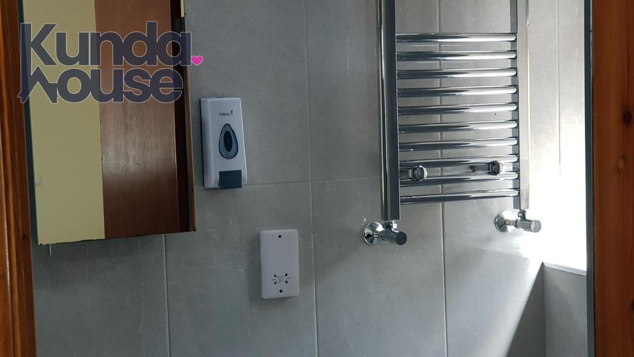 Kunda House Bournbrook Hotel Бирмингам Екстериор снимка