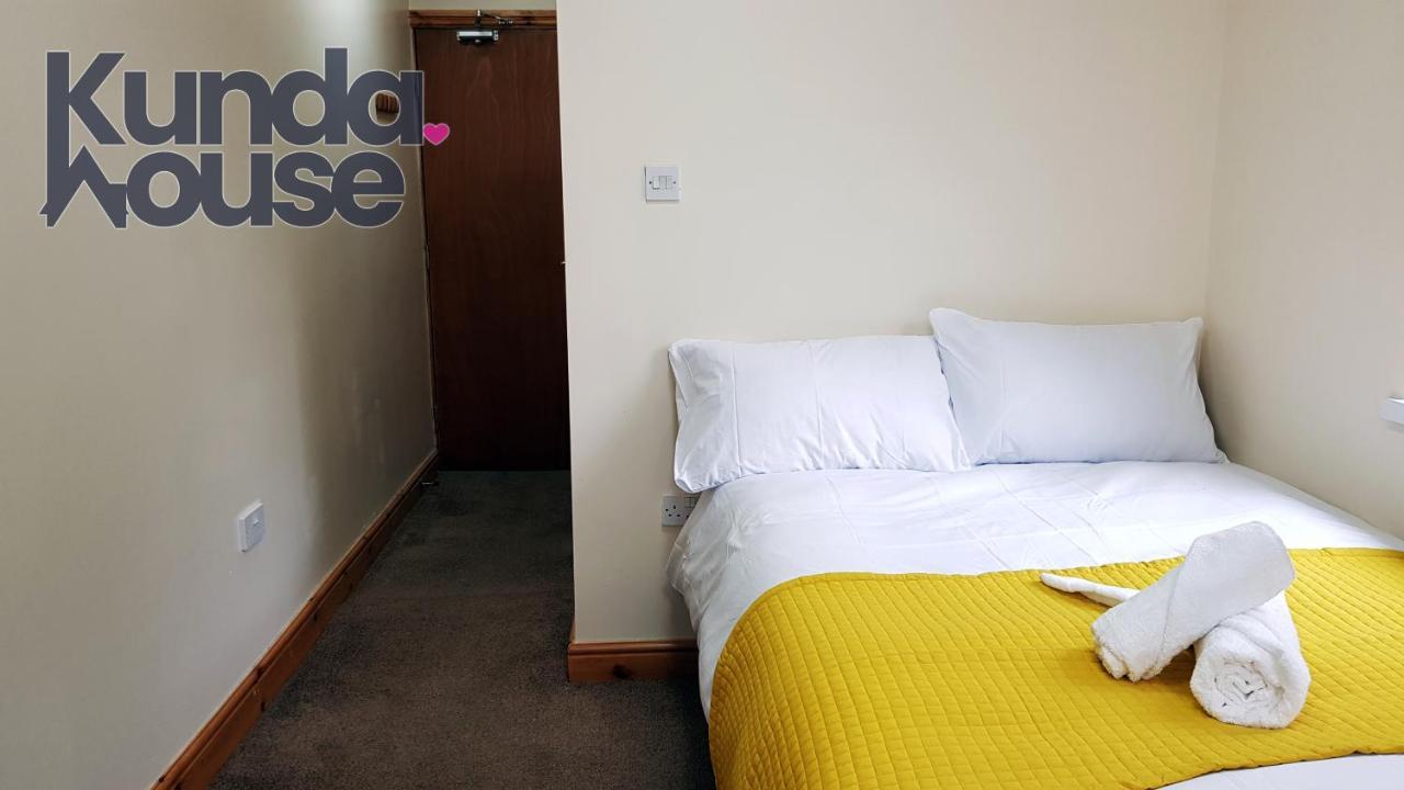 Kunda House Bournbrook Hotel Бирмингам Екстериор снимка