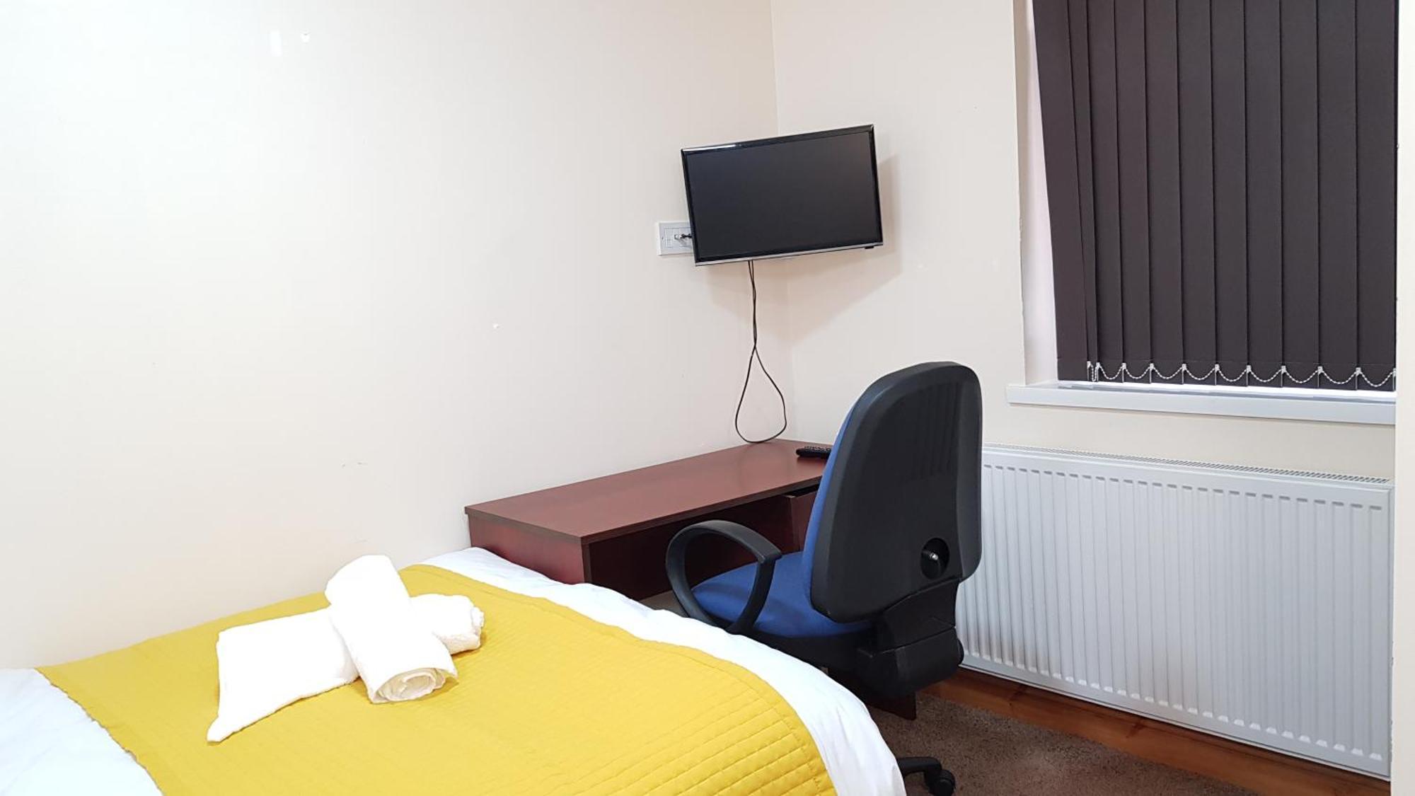 Kunda House Bournbrook Villa Бирмингам Екстериор снимка